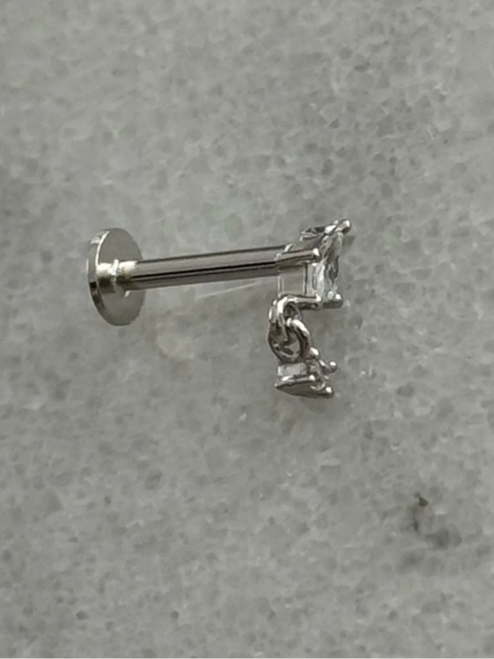 Sterling Silver Tear Drop Crystal Dangle Cartilage Earring   Brand New